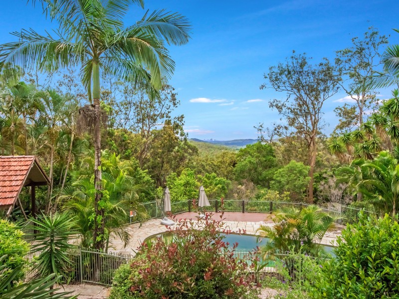 86 Aylesham Drive, Bonogin QLD 4213