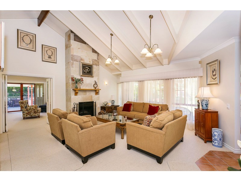 5-7 Lydford Close, Bonogin QLD 4213