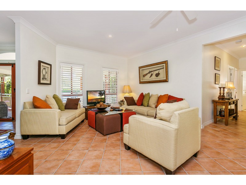 5-7 Lydford Close, Bonogin QLD 4213