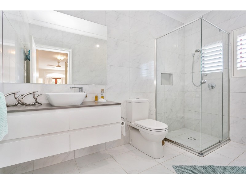 5-7 Lydford Close, Bonogin QLD 4213