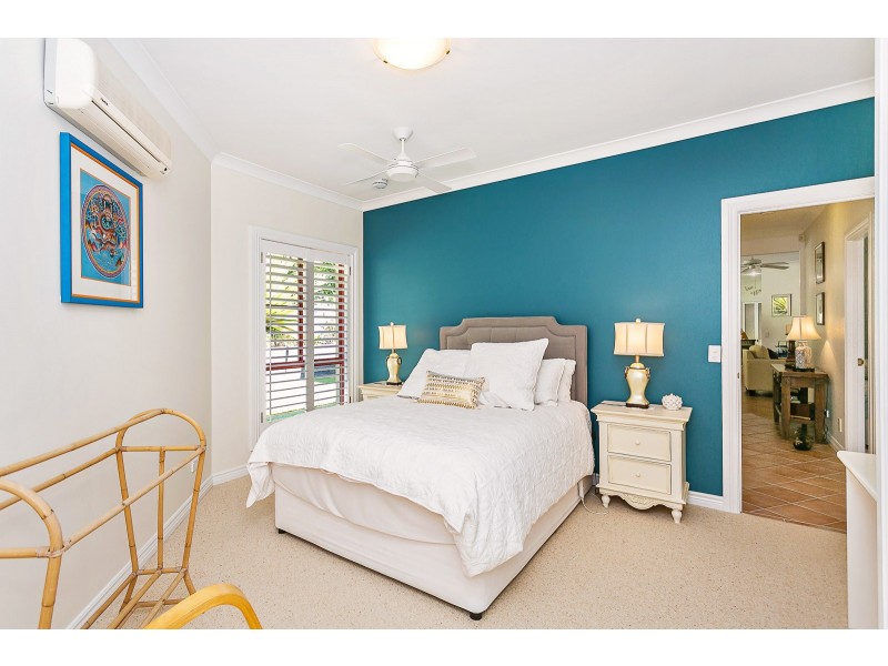 5-7 Lydford Close, Bonogin QLD 4213