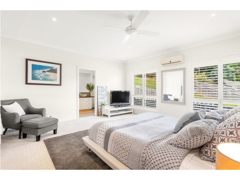 24 Ensor Street, Mudgeeraba QLD 4213