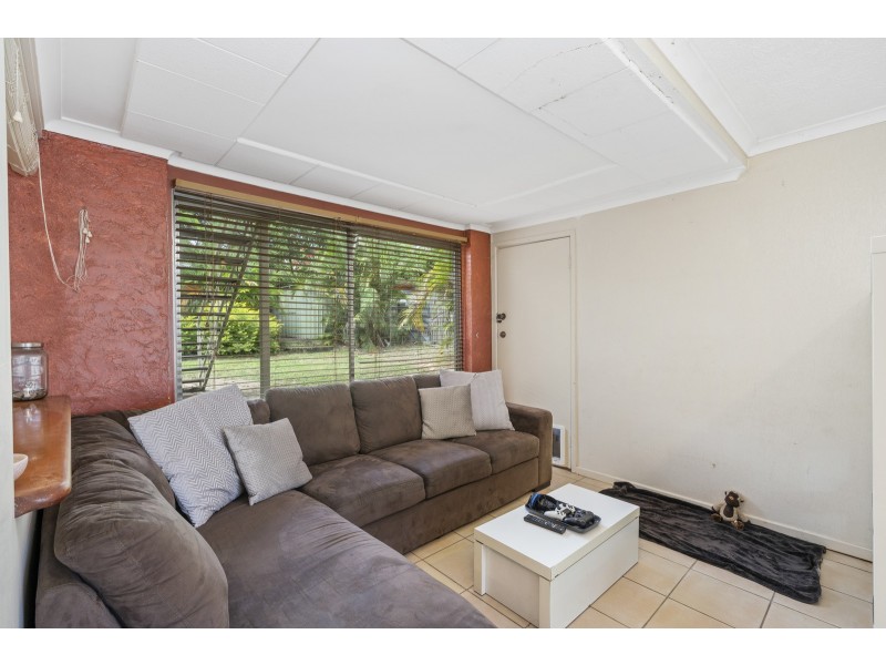 18 Berrigan Street, Southport QLD 4215