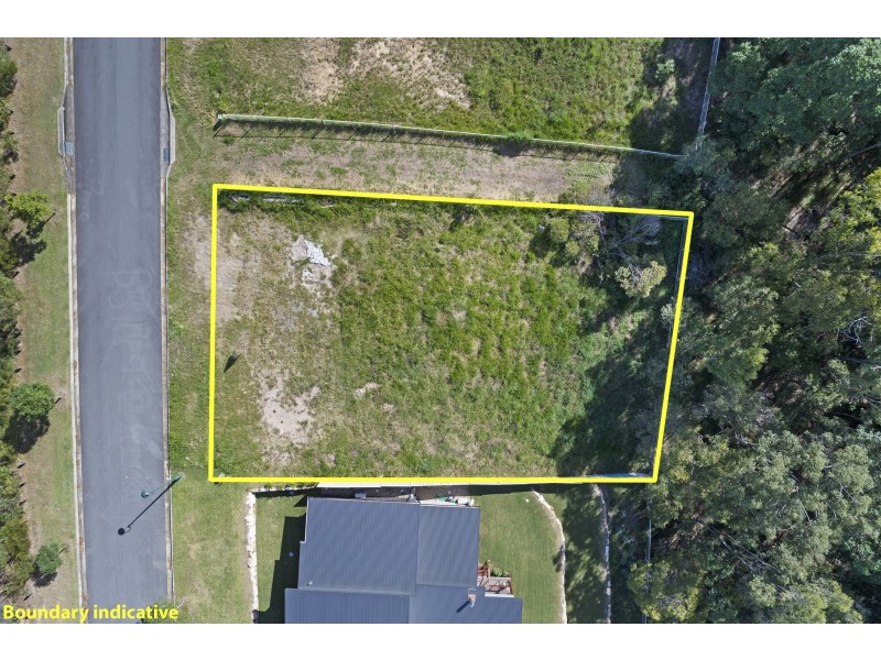 18 Kingcrest Drive, Reedy Creek QLD 4227