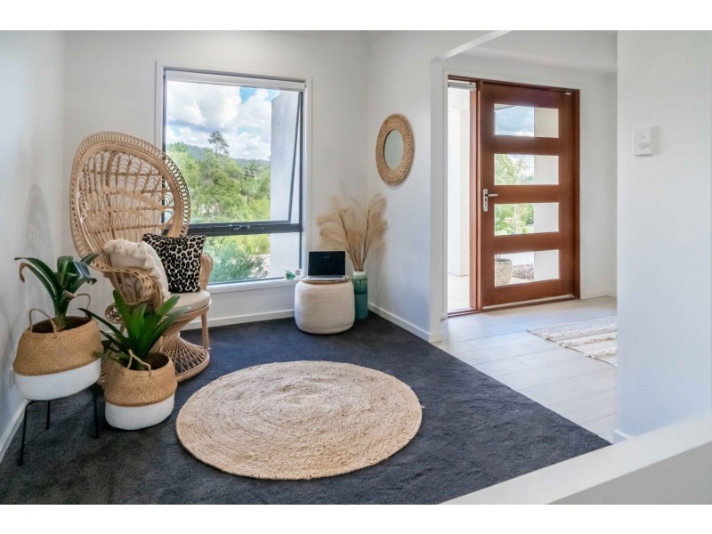 16 Darwalla Road, Mount Nathan QLD 4211