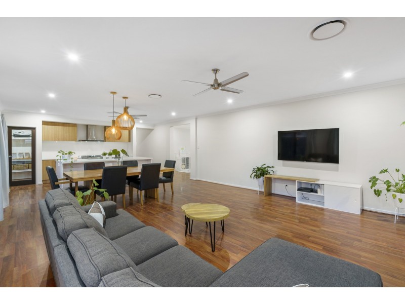 20 Preston Street, Ormeau Hills QLD 4208