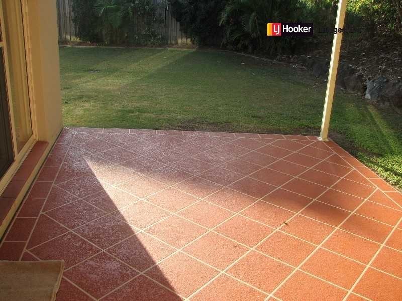 28 Lancashire Drive, Mudgeeraba QLD 4213