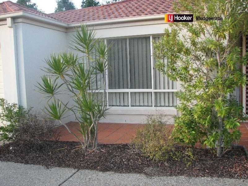 28 Lancashire Drive, Mudgeeraba QLD 4213