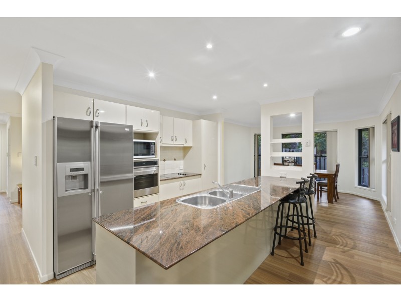 61 Riverwood Drive, Ashmore QLD 4214