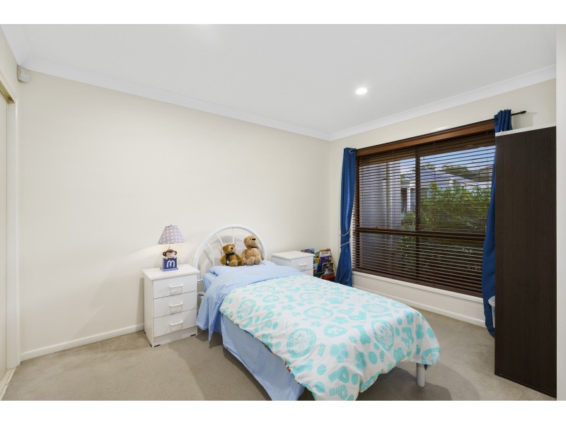 61 Riverwood Drive, Ashmore QLD 4214