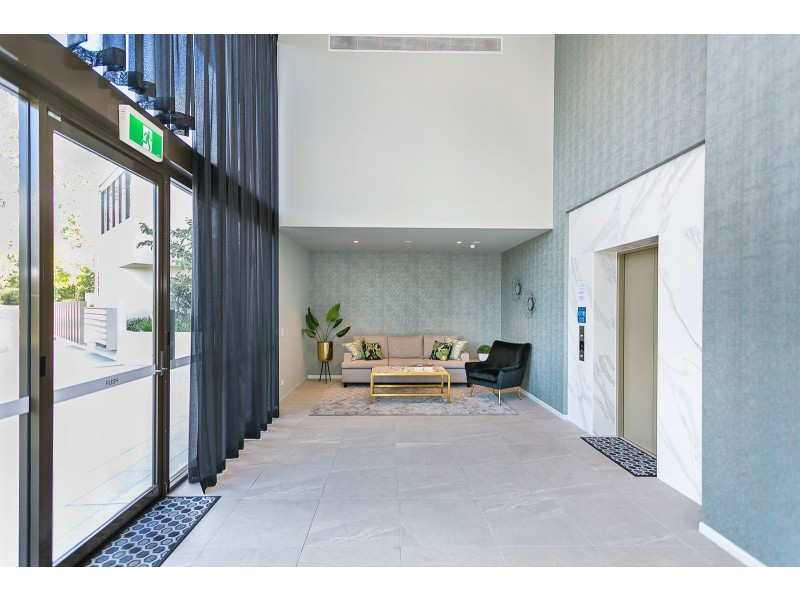 107/601 Glades Drive, Robina QLD 4226