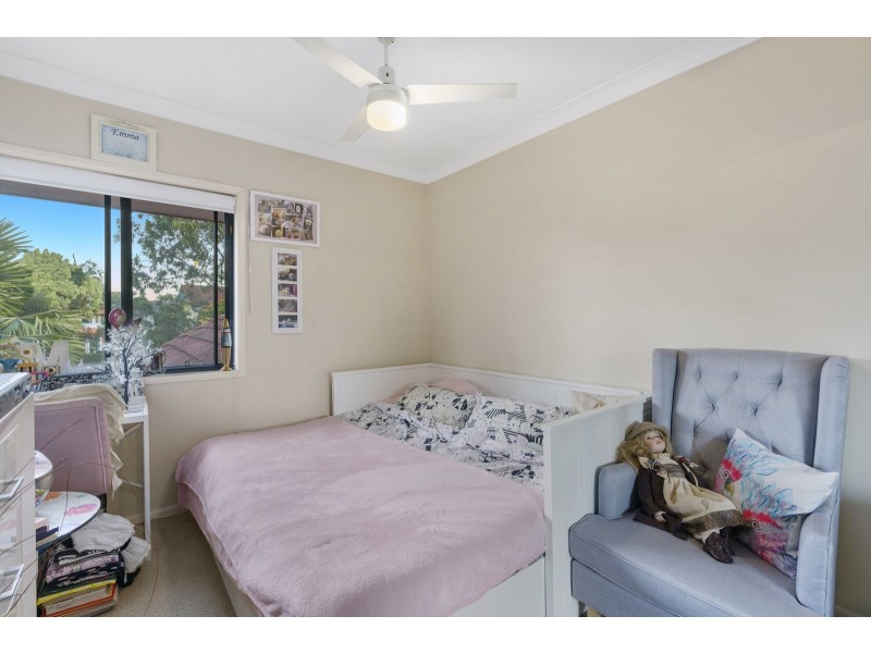 220/125 Hansford Road, Coombabah QLD 4216