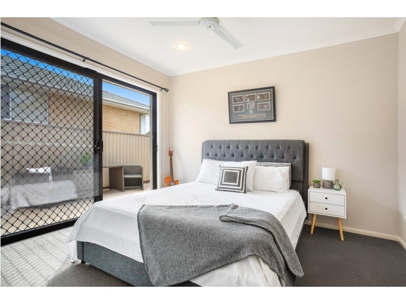 33 Boogaerdt Rise, Bonogin QLD 4213