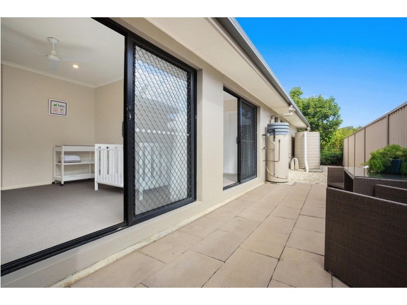 33 Boogaerdt Rise, Bonogin QLD 4213