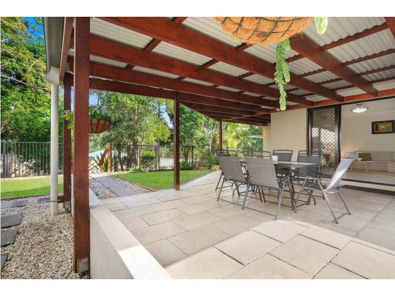 33 Boogaerdt Rise, Bonogin QLD 4213