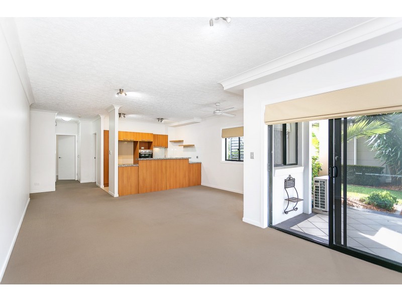7/501 North Hill Drive, Robina QLD 4226