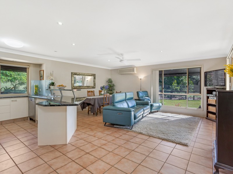 110 Wallandra Road, Tallai QLD 4213