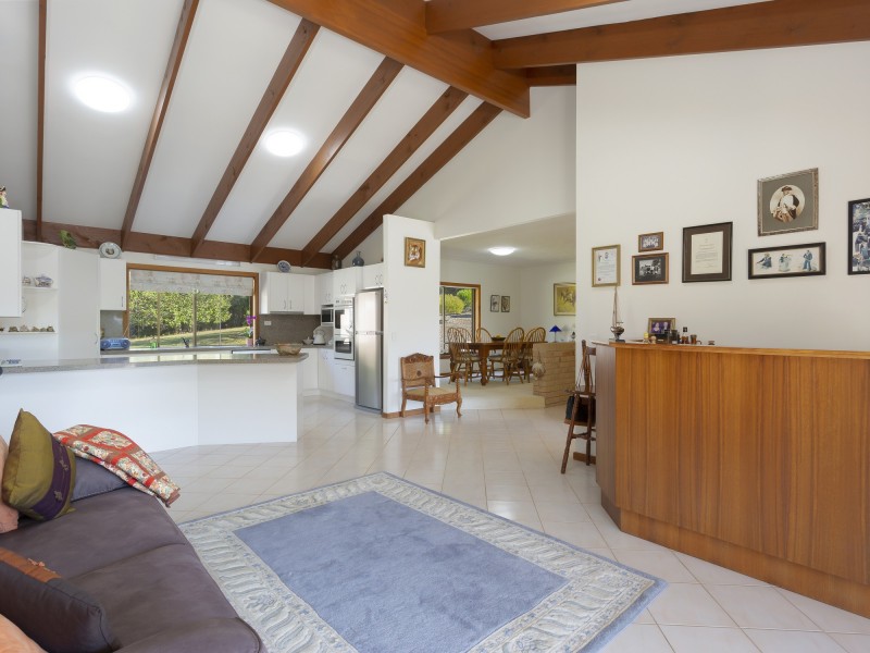 20 Valhalla Court, Tallai QLD 4213