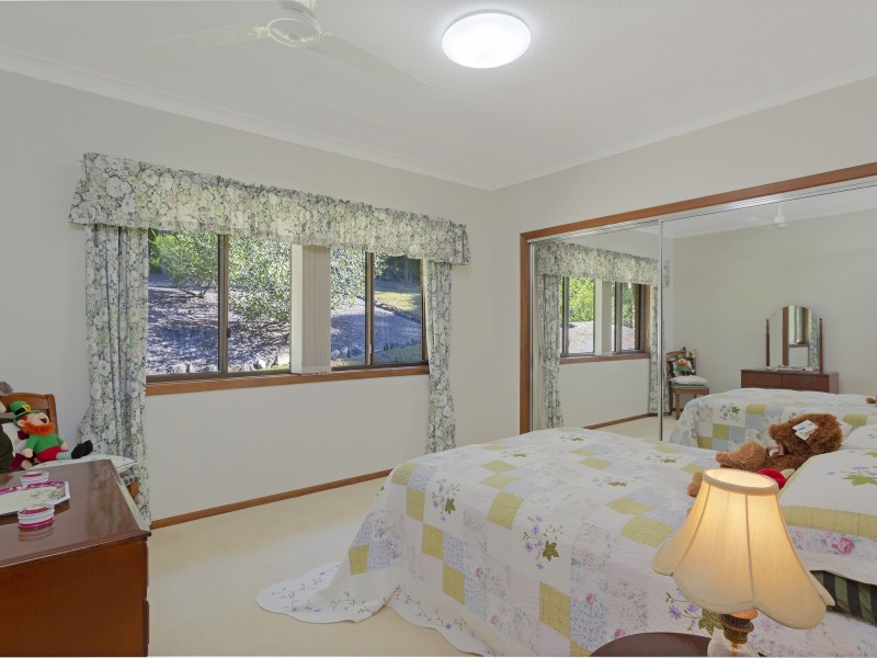 20 Valhalla Court, Tallai QLD 4213
