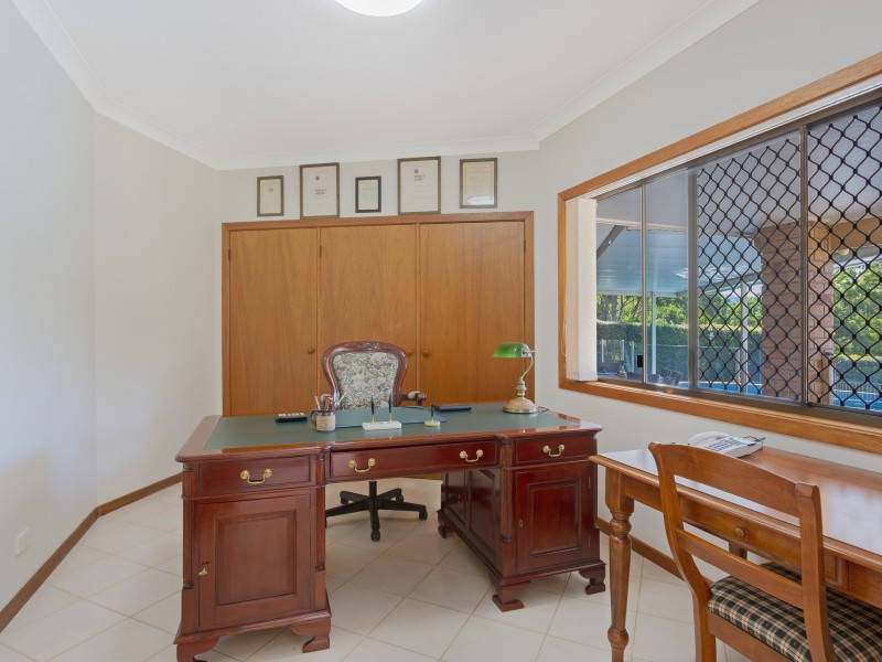 20 Valhalla Court, Tallai QLD 4213