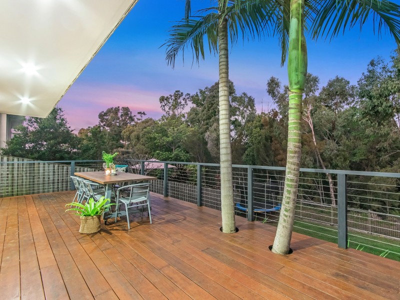 30 Willow Tree Drive, Reedy Creek QLD 4227
