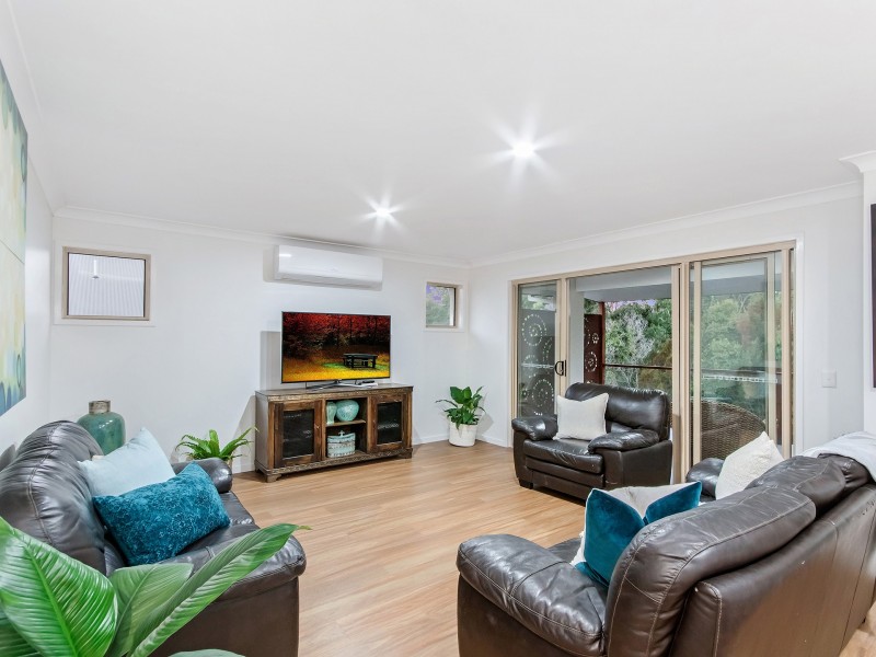 30 Willow Tree Drive, Reedy Creek QLD 4227