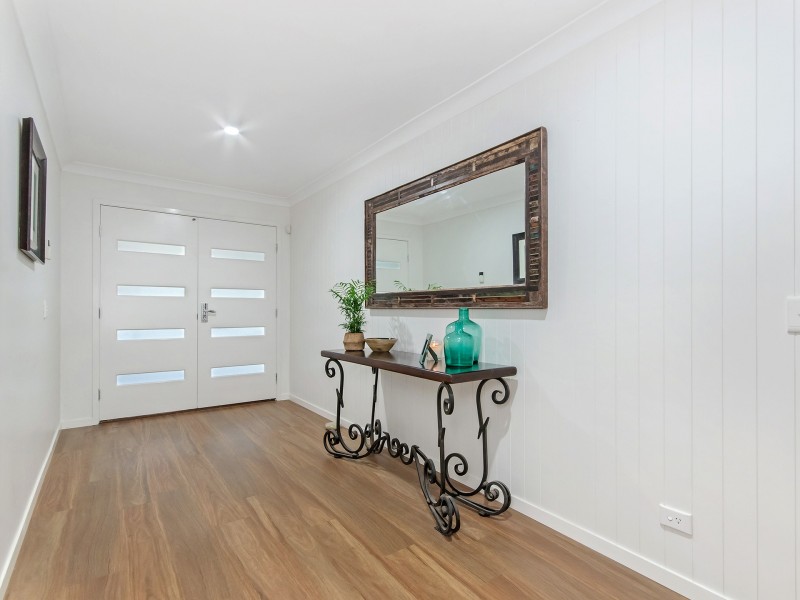 30 Willow Tree Drive, Reedy Creek QLD 4227