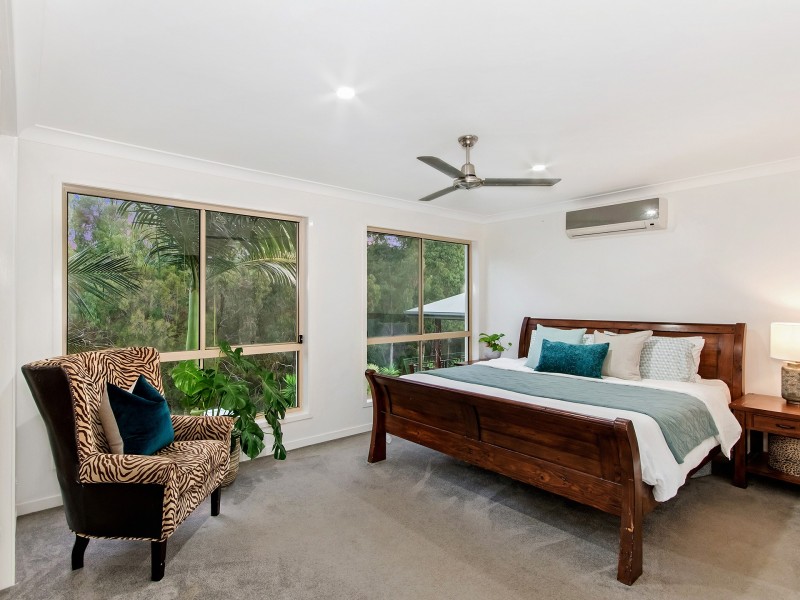 30 Willow Tree Drive, Reedy Creek QLD 4227