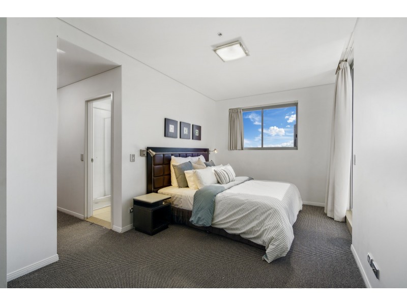 1207/6 Aqua Street, Southport QLD 4215