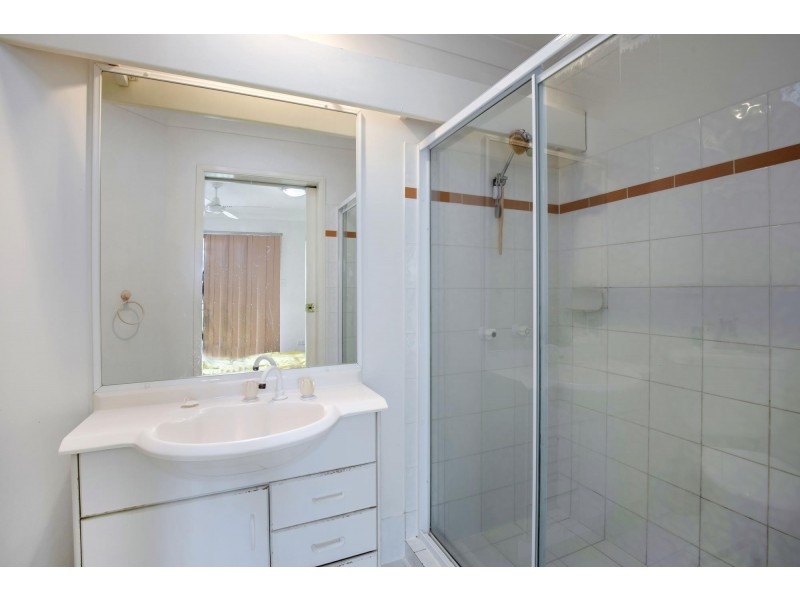 284/125 Hansford Road, Coombabah QLD 4216