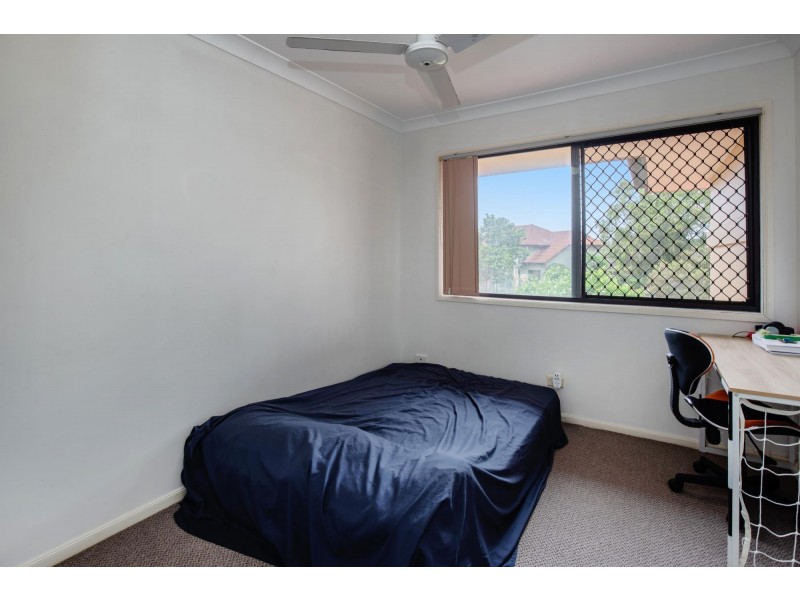 284/125 Hansford Road, Coombabah QLD 4216