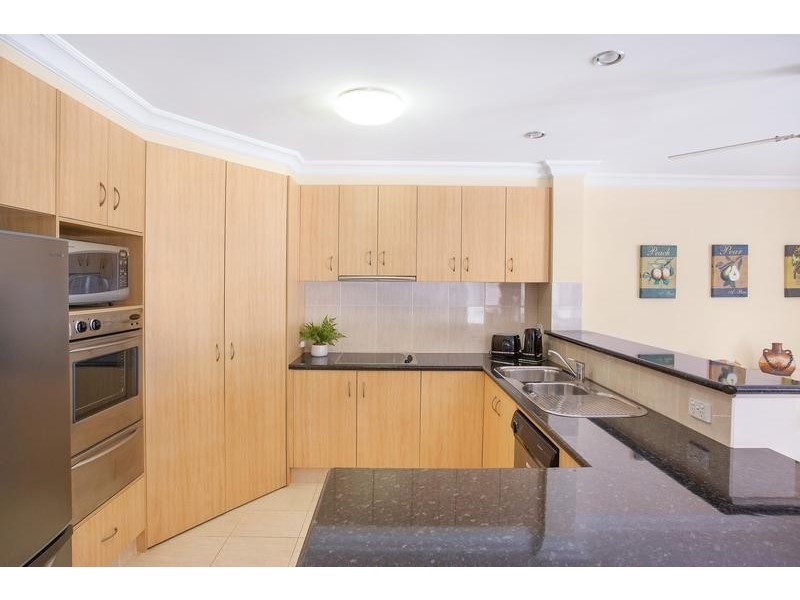 2/38 Leopardwood Circuit, Robina QLD 4226