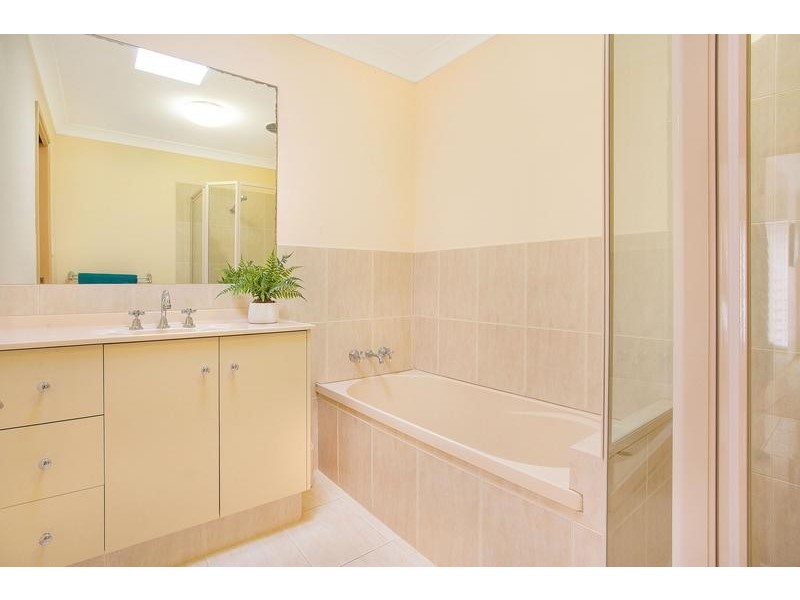 2/38 Leopardwood Circuit, Robina QLD 4226