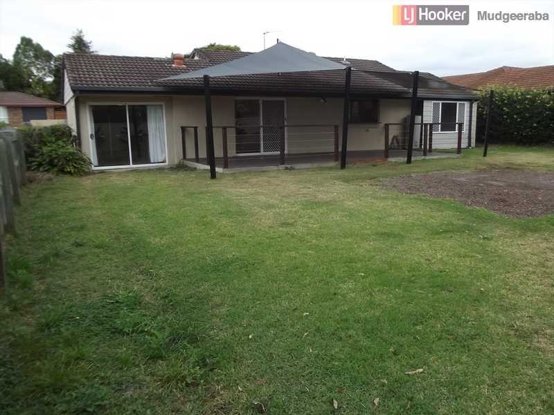 174 Wallandra Road, Mudgeeraba QLD 4213