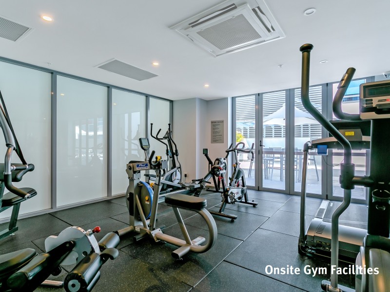 209/20 Labrador Street, Labrador QLD 4215