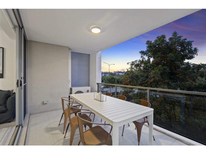 120/29-49 Varsity Parade, Varsity Lakes QLD 4227