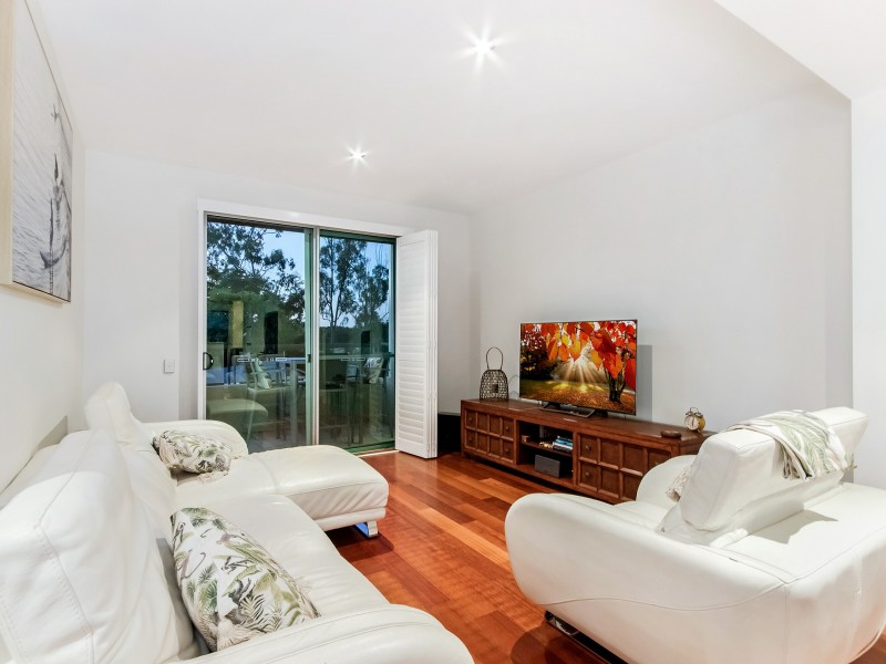 2/802 Glades Drive, Robina QLD 4226