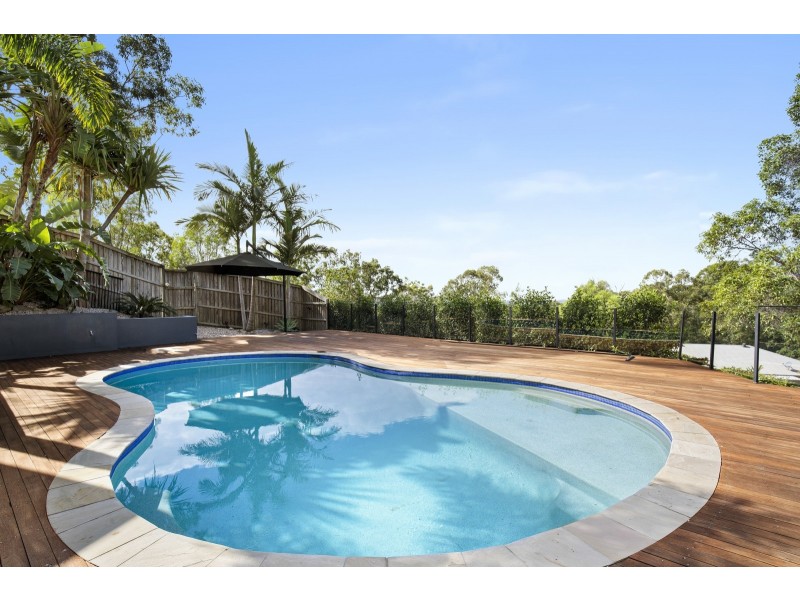 24 Glenrowan Drive, Tallai QLD 4213