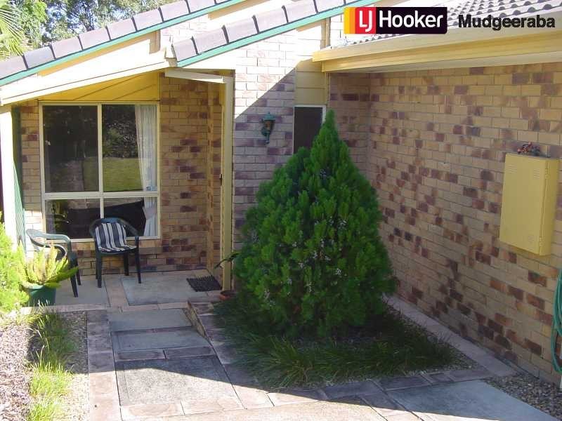 34 Merridown Drive, Merrimac QLD 4226