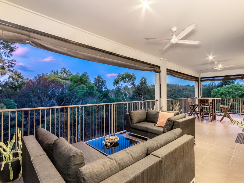 10 Wilcox Close, Reedy Creek QLD 4227