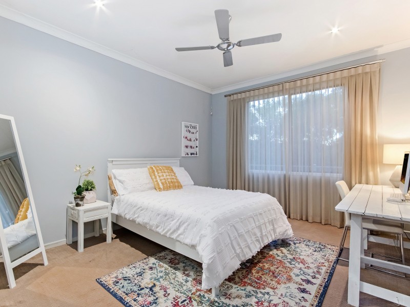 10 Wilcox Close, Reedy Creek QLD 4227