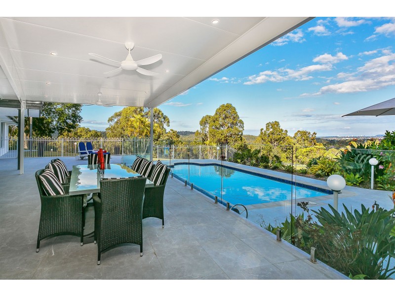 16 Glenrowan Drive, Tallai QLD 4213