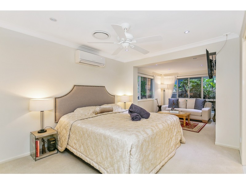 16 Glenrowan Drive, Tallai QLD 4213