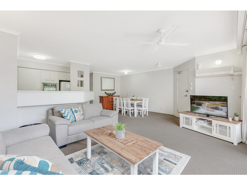 61/16 Crescent Avenue, Mermaid Beach QLD 4218
