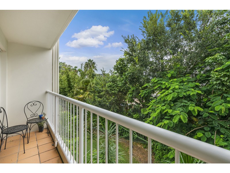 61/16 Crescent Avenue, Mermaid Beach QLD 4218