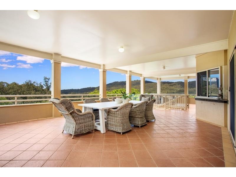 17 Lowry Court, Neranwood QLD 4213