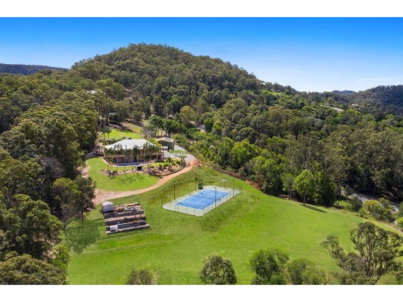 17 Lowry Court, Neranwood QLD 4213