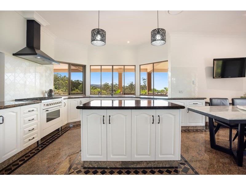 17 Lowry Court, Neranwood QLD 4213