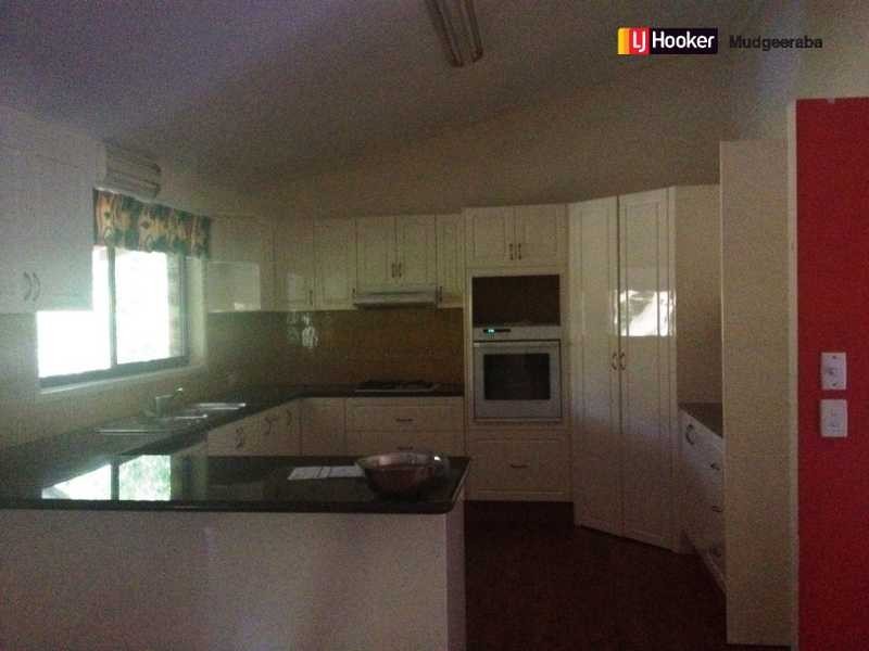 27 Zimmerman Crt, Gilston QLD 4211