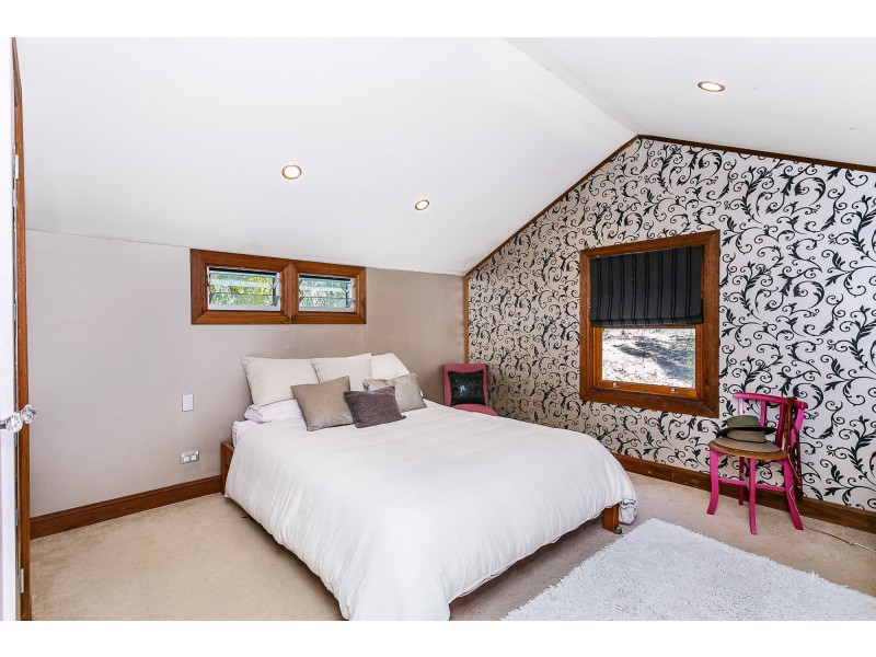 91 Chesterfield Drive, Bonogin QLD 4213